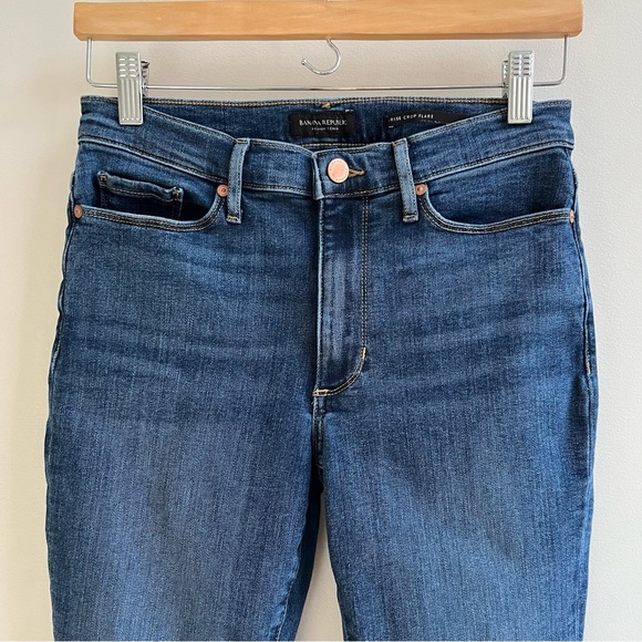 [banana republic] mid-rise crop flare raw hem denim jeans nic wash 27 short - Picture 3 of 5